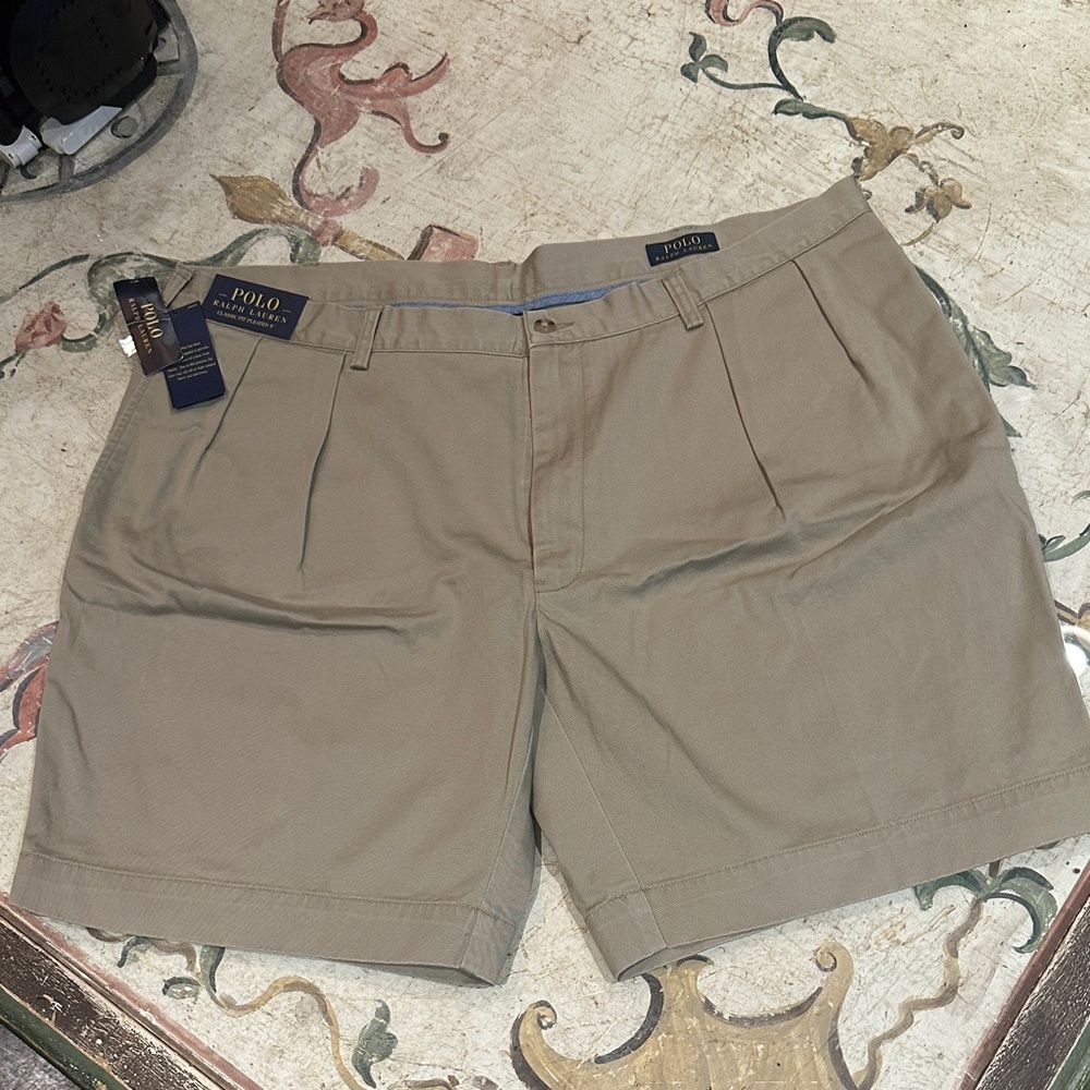 Polo Ralph Lauren Khaki Shorts. 42W. NWT